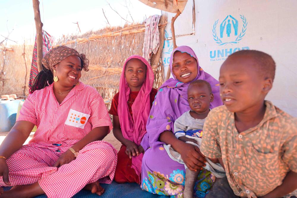 La sage femme Prisca rend visite à Souad 