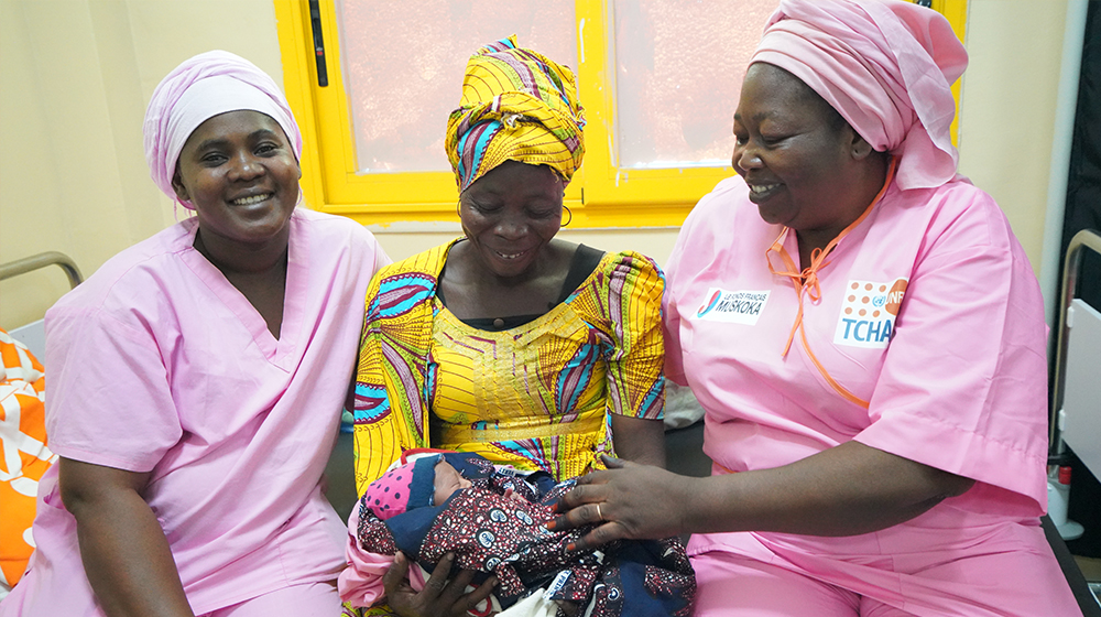 La maternité de l’Hôpital Mère et Enfant (HME) réfectionnée et équipée par UNFPA attire davantage les femmes enceintes 