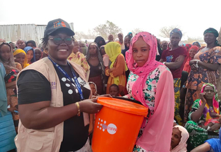 Protection des réfugiés centrafricains au Tchad : UNFPA distribue des kits de dignité au profit de 1000 femmes et filles ! 