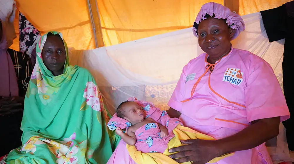 Inondations : Les sage-femmes humanitaires de l’UNFPA apportent espoir et soins aux victimes ! 