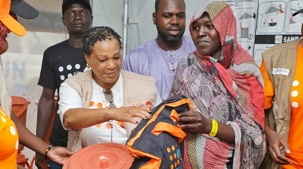 La Représentante de l’UNFPA au Tchad Madame Yewande Odia effectue une mission à l’Est du Tchad pour évaluer la situation que vivent les réfugiés soudanais afin d’envisager des réponses pour soulager leur souffrance.